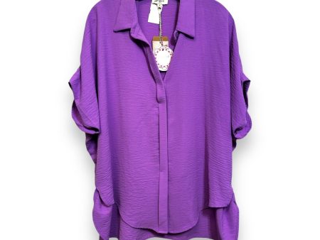 Top Short Sleeve By Umgee In Lavender, Size: M Supply