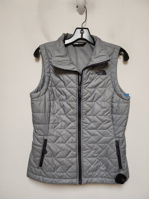 Vest Puffer & Quilted By The North Face In Grey, Size: S Online