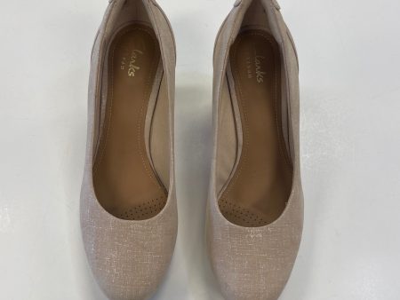 Shoes Heels Block By Clarks In Beige, Size: 6.5 For Sale